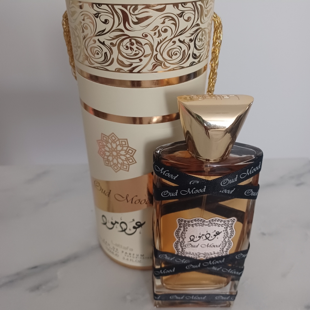 Perfume - Picture 2 of 2